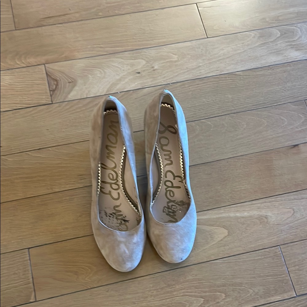 Sam Edelman Cream Heels Elegant Design